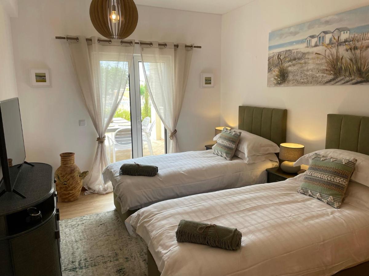 Cascata, 3 Bedroom, Pool, Close To Olhos De Agua * Albufeira