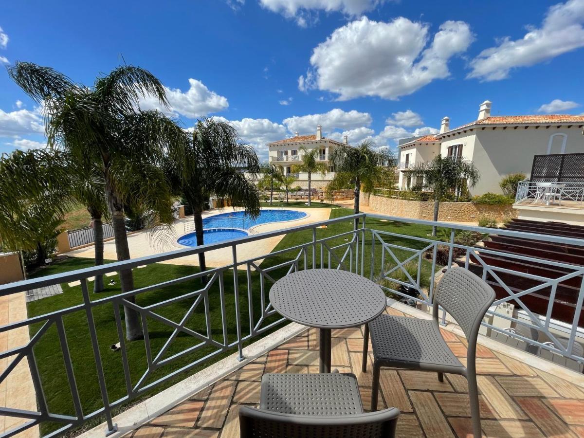 Cascata, 3 Bedroom, Pool, Close To Olhos De Agua