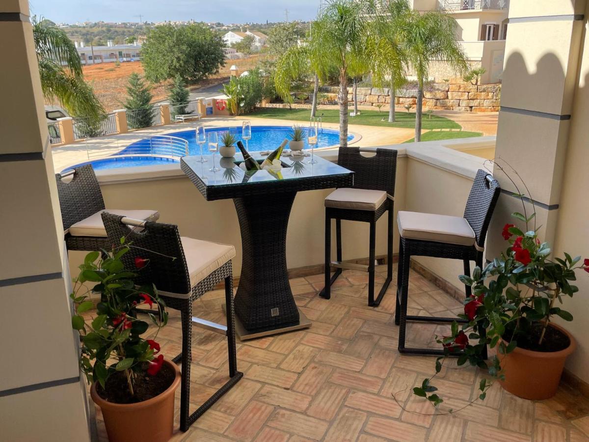 Cascata, 3 Bedroom, Pool, Close To Olhos De Agua Villa Albufeira
